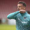 Pars left lamenting the blues