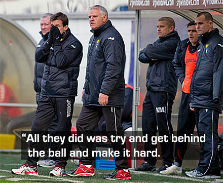 Dug out v Stenhousemuir Dug out v Stenhousemuir