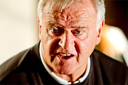JIM JEFFERIES