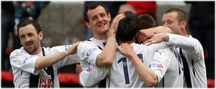 Chris Higgins scores for Dunfermline Chris Higgins scores for Dunfermline