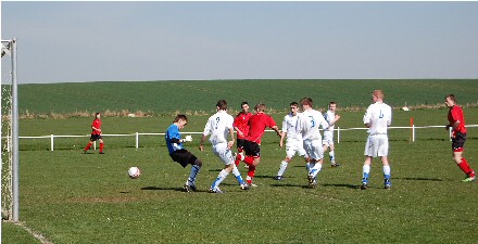 Steven Leslie scores opener v Montrose Steven Leslie scores opener v Montrose