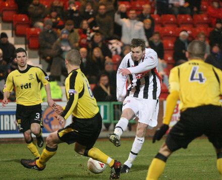 Greg Ross attempt v Livingston Greg Ross attempt v Livingston