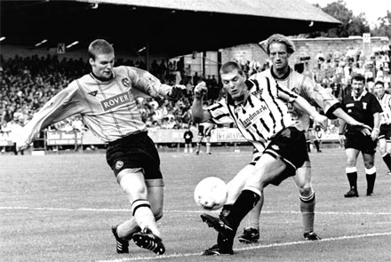 STEWART PETRIE v DUNDEE UTD STEWART PETRIE v DUNDEE UTD