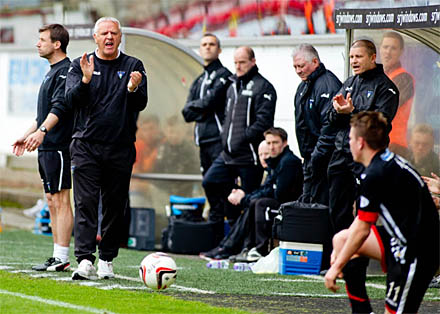 Dug out v Rangers Dug out v Rangers