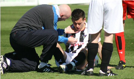 Steven Bells first minute injury Steven Bells first minute injury