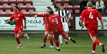 Morton celebrate an opening goal in just 36 seconds Morton celebrate an opening goal in just 36 seconds