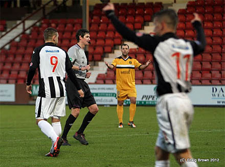 Dumbarton score Dunfermline's second Dumbarton score Dunfermline's second