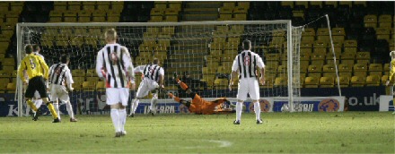 Davidson makes it 2-1 Davidson makes it 2-1