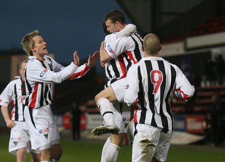Goal celebration v Airdrie United 17/01/09 Goal celebration v Airdrie United 17/01/09