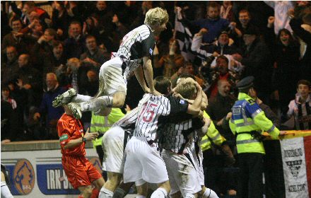 Raith Rovers v Dunfermline Raith Rovers v Dunfermline