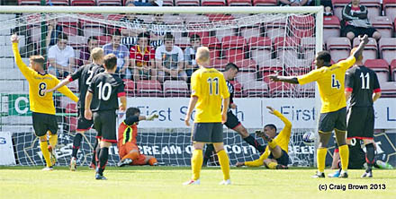 DAFC v Falkirk Pre Season Friendly East End Park 19 July 2013Falkir?k make it 1-1 (c) Craig Brown DAFC v Falkirk Pre Season Friendly East End Park 19 July 2013Falkir?k make it 1-1 (c) Craig Brown